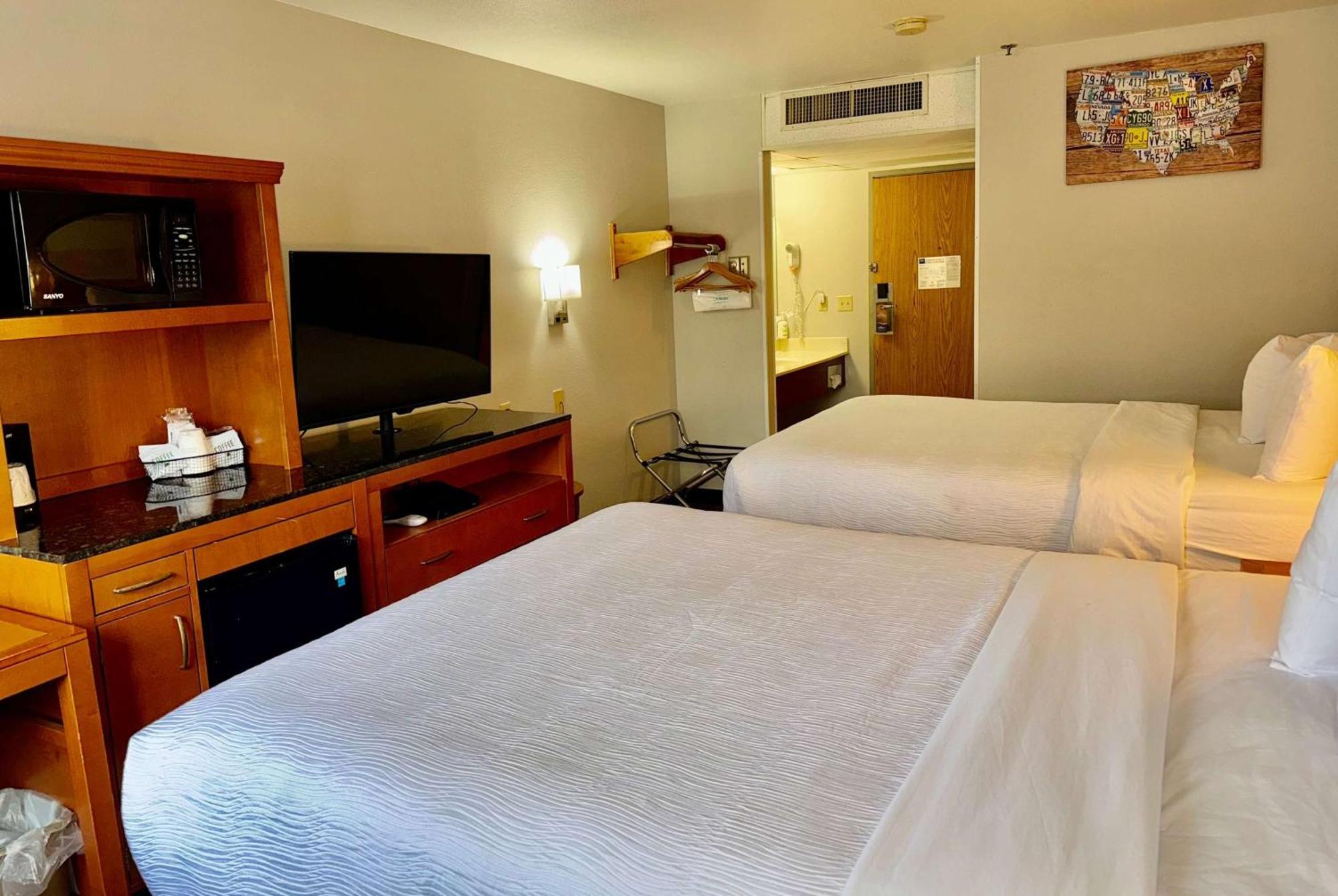 Baymont By Wyndham Missoula Villa Екстериор снимка